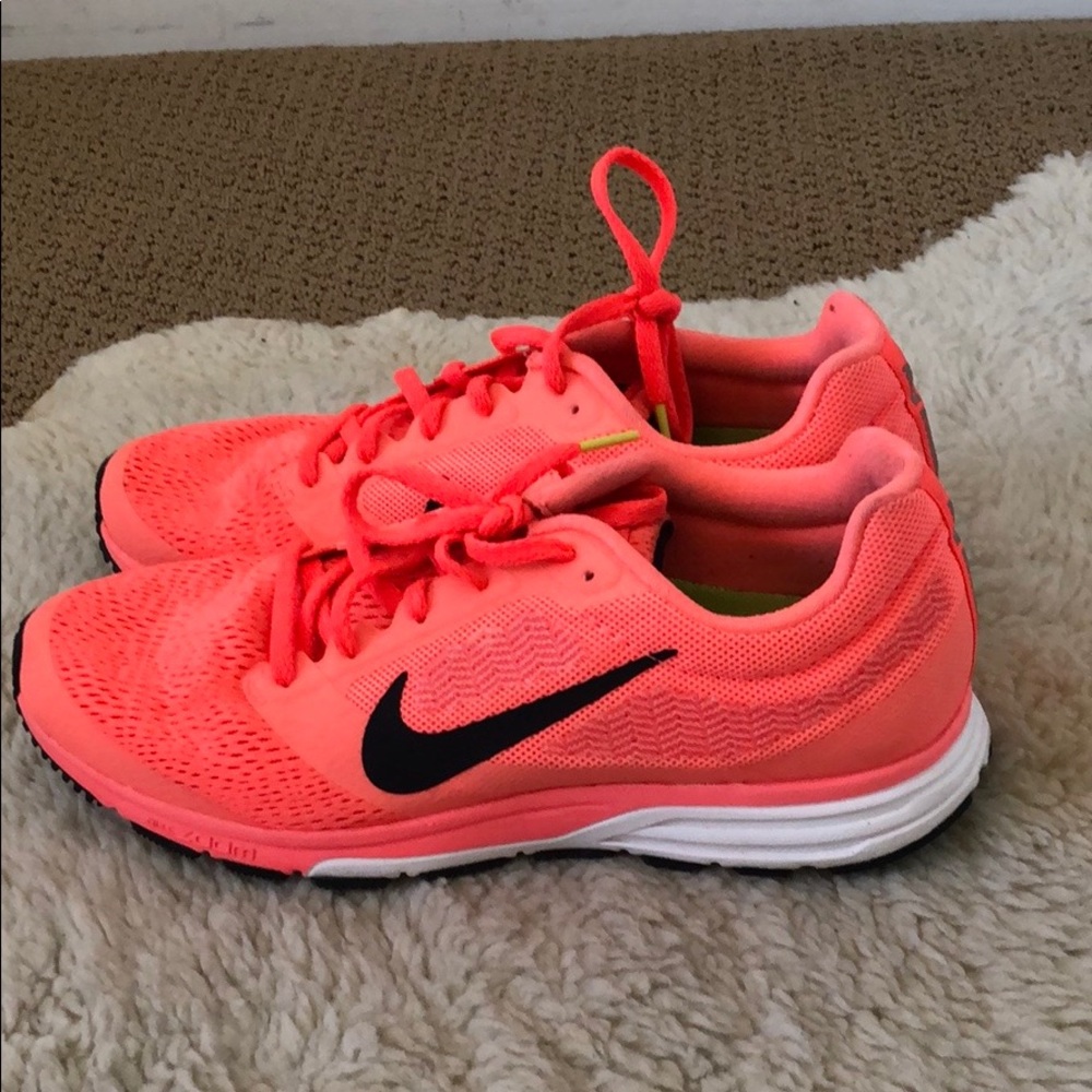 Nike Zoom Fly 2